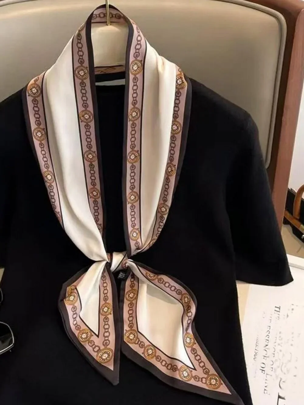 Women's White Black Line Flower Khaki Elegant Oblique Angle Scarves Bag Scarfs